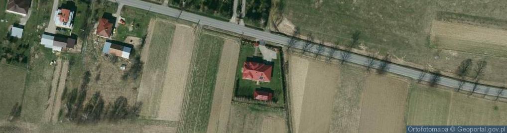 Zdjęcie satelitarne Kółko Rolnicze Nienaszów