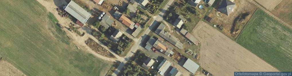 Zdjęcie satelitarne Kółko Rolnicze w Dąbrówce Słupskiej