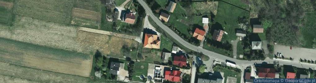 Zdjęcie satelitarne Kółko Rolnicze w Krzęcinie