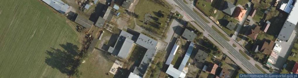 Zdjęcie satelitarne Kółko Rolnicze w Strzale