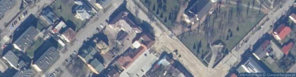 Zdjęcie satelitarne Kom Art