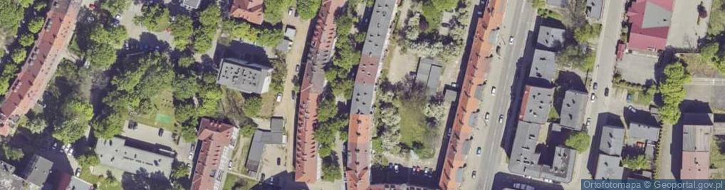 Zdjęcie satelitarne Kontakt