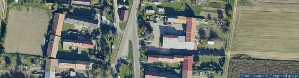 Zdjęcie satelitarne Kornel Warowy Catchy Adverts