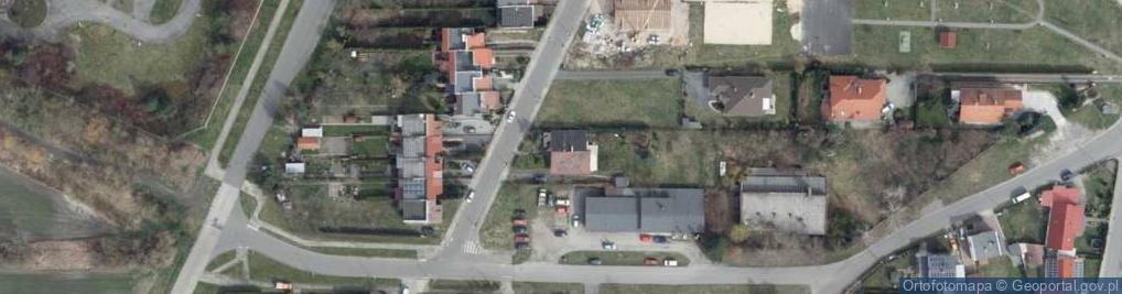 Zdjęcie satelitarne Kremowy Salon