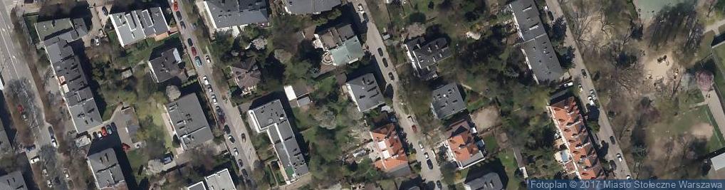 Zdjęcie satelitarne Krystyna Bratkowska Wydawnictwo Nisza Krystyna Bratkowska