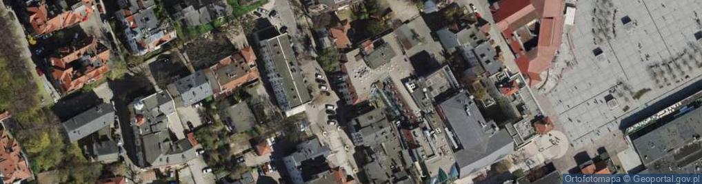 Zdjęcie satelitarne Książka Dla Ciebie Bartłomiej Śliwiński Wioleta Drzeżdżon