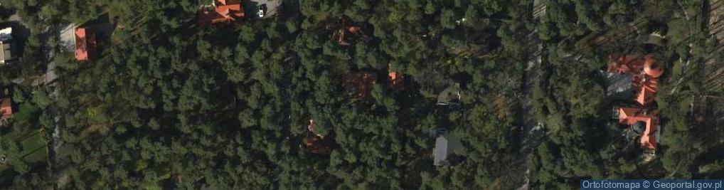 Zdjęcie satelitarne La Reserve Wilanów