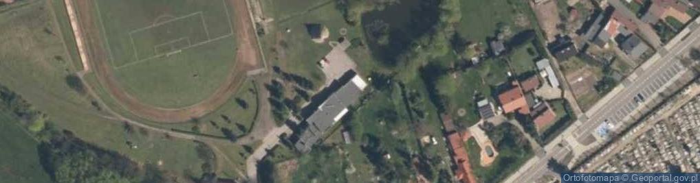 Zdjęcie satelitarne Łaski Międzyszkolny Ludowy Klub Sportowy