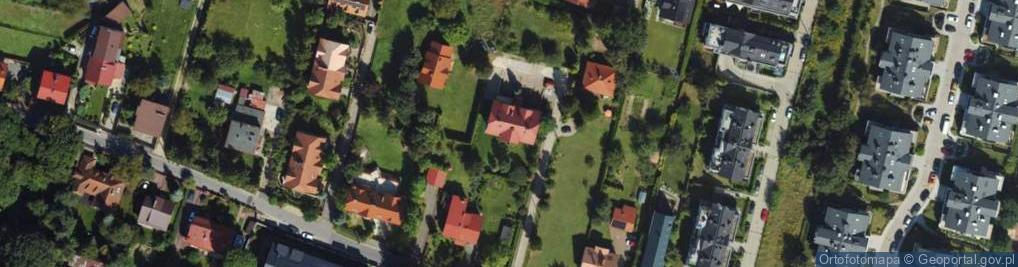 Zdjęcie satelitarne Lativ