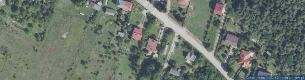 Zdjęcie satelitarne Latkowski. Produkcja lamp solnych. Oświetlenie
