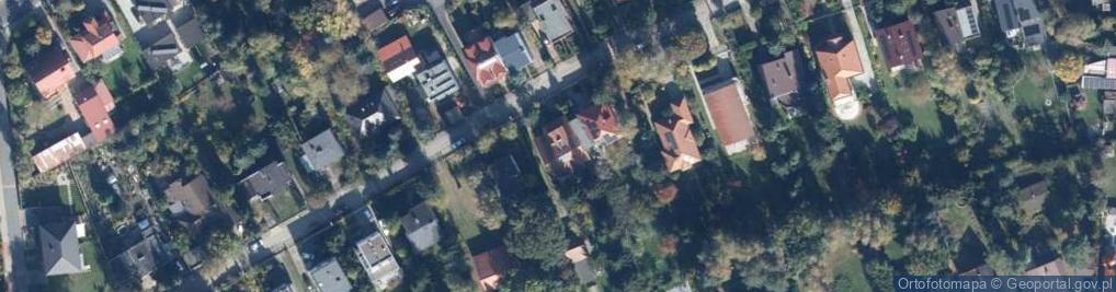 Zdjęcie satelitarne Leszek Kempiński Communication For People Agencja PR F.H.Dana Merlot Merloteka