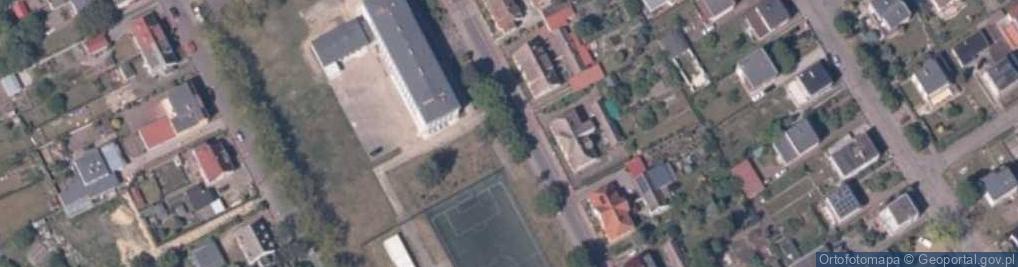 Zdjęcie satelitarne Liceum Ogólnokształcące w Kamieniu Pomorskim