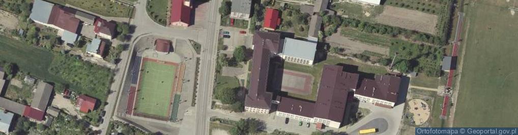 Zdjęcie satelitarne Liceum Ogólnokształcące w Turobinie