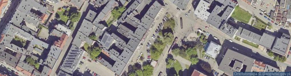 Zdjęcie satelitarne Lombard Grant