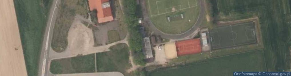 Zdjęcie satelitarne Ludowy Klub Sportowy "Jaga" Lututów