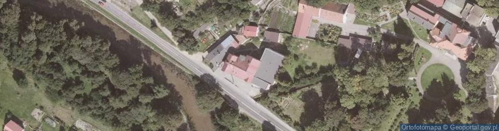 Zdjęcie satelitarne Ludowy Klub Sportowy Lech w Ołdrzychowicach