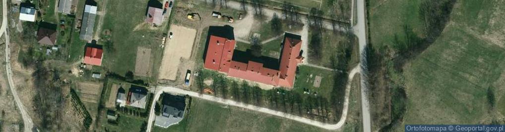 Zdjęcie satelitarne Ludowy Klub Sportowy Odrzechowa