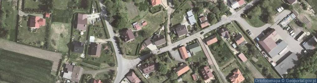Zdjęcie satelitarne Ludowy Klub Sportowy Śledziejowice