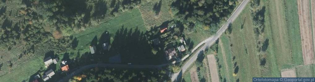 Zdjęcie satelitarne Ludowy Klub Sportowy Smrek w Ślemieniu