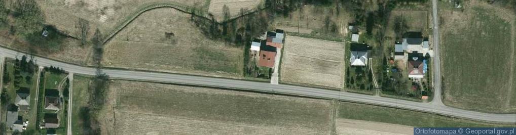 Zdjęcie satelitarne Łukasz Woźniak sliskigarage