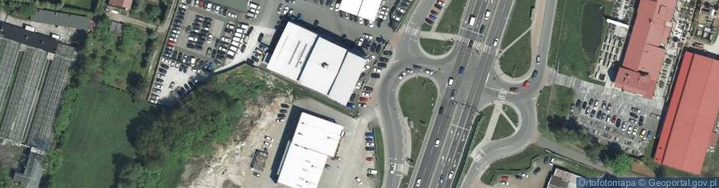 Zdjęcie satelitarne M Cars