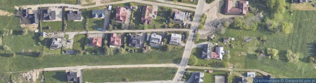 Zdjęcie satelitarne Macfin Agnieszka Lis Bielecka Krzysztof Bielecki