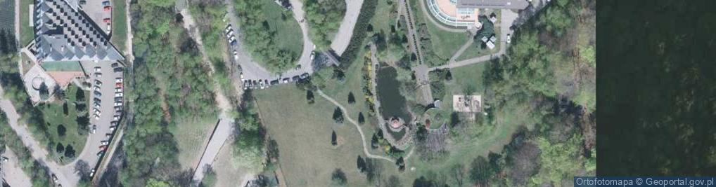 Zdjęcie satelitarne Machnowska-Kreer Małgorzata Leśny Park Niespodzianek