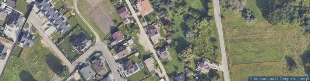 Zdjęcie satelitarne Mall-Max