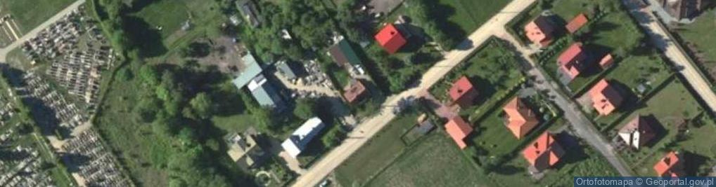 Zdjęcie satelitarne Manelski Marian. Zakład kamieniarski