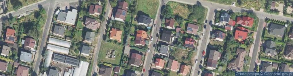 Zdjęcie satelitarne Marian Woźniak Zabawkarstwo Import-Eksport