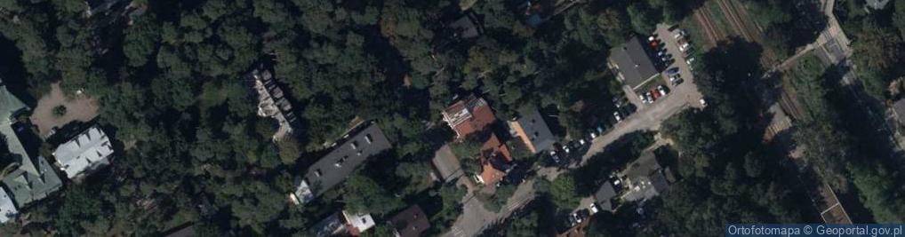 Zdjęcie satelitarne Medcomp