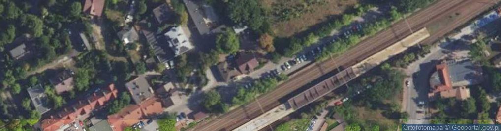 Zdjęcie satelitarne Medicarm i Tomfar