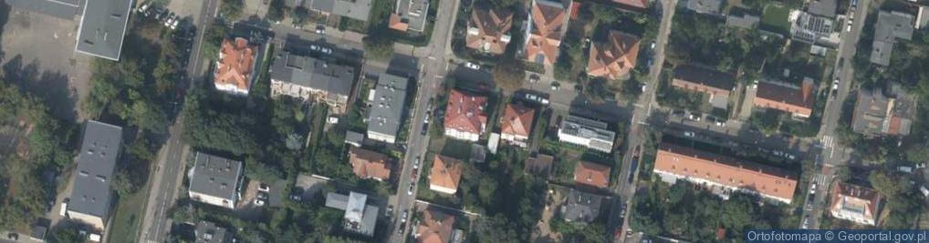 Zdjęcie satelitarne Men At Work