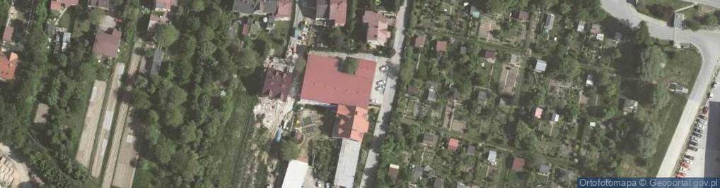 Zdjęcie satelitarne Michał Abasow Centrum Drzwi Adora