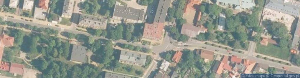 Zdjęcie satelitarne Michał Małek Chantily