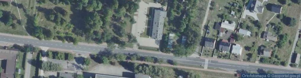 Zdjęcie satelitarne Miejski Klub Sportowy Stąporków
