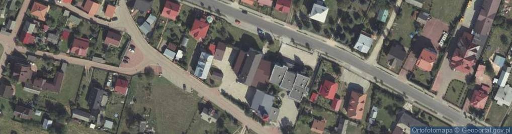 Zdjęcie satelitarne Miejsko Gminny Klub Sportowy Igros w Krasnobrodzie