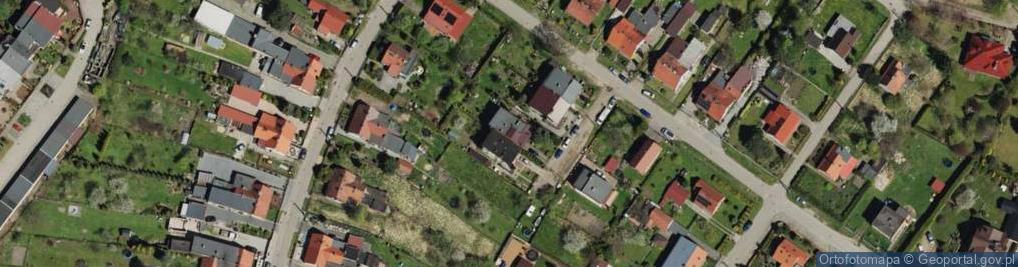 Zdjęcie satelitarne Miromark Obrót Surowcami Wtórnymi i Transport Odpadów Mirosław Klyta