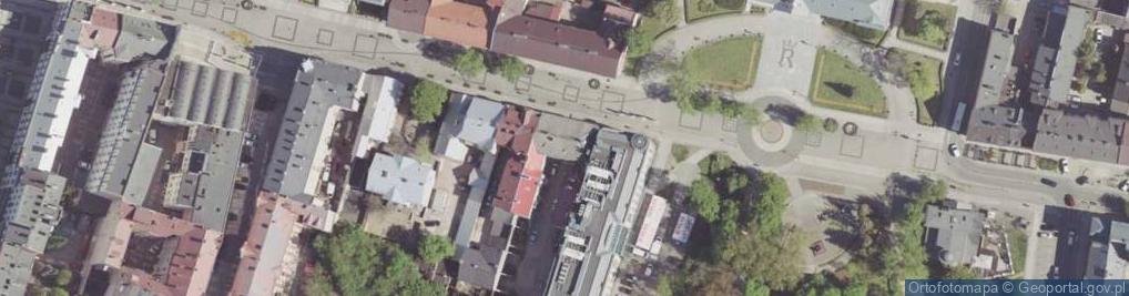 Zdjęcie satelitarne Mirosław Baćmaga Wspólnik Spółki Cywilnej Niepubliczny Zakład Opieki Zdrowotnej Przychodnia Specjalistyczna Lekarzy i Stomatologów Stommed