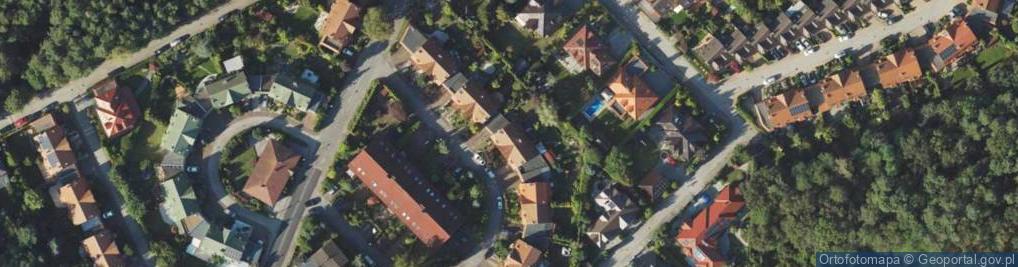 Zdjęcie satelitarne MK Finance