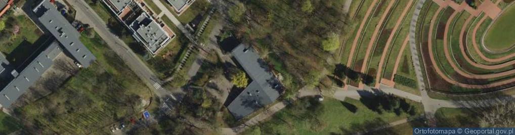 Zdjęcie satelitarne Młodzieżowy Dom Kultury nr 2