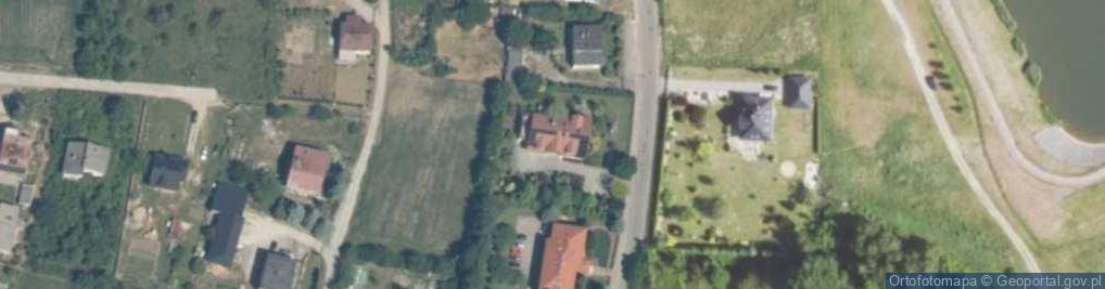 Zdjęcie satelitarne Niepubliczny Zakład Opieki Zdrowotnej Auxilium Piotr Harla Aleksandra Harla Olechowska Stanisława Harla