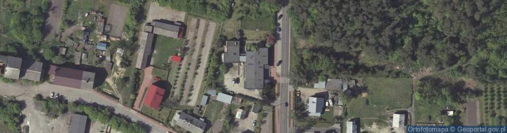 Zdjęcie satelitarne Niepubliczny Zakład Opieki Zdrowotnej Eskulap w Łaziskach Maria Skorupińska Socha