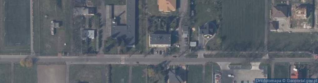 Zdjęcie satelitarne Niepubliczny Zakład Opieki Zdrowotnej Żelazków Anna Roga i Janusz Olek