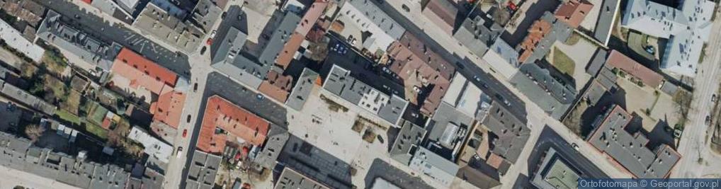 Zdjęcie satelitarne Oficyna Wydawnicza Versum Zenka Smużyńska A Giza J Klimaszewski A