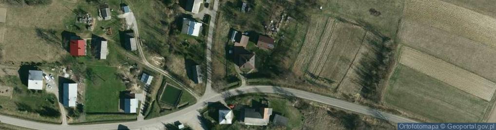 Zdjęcie satelitarne OSP w Siedliskach Żmigrodzkich