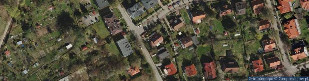 Zdjęcie satelitarne Ośrodek Badań Problemów Miast i Obszarów Zurbanizowanych