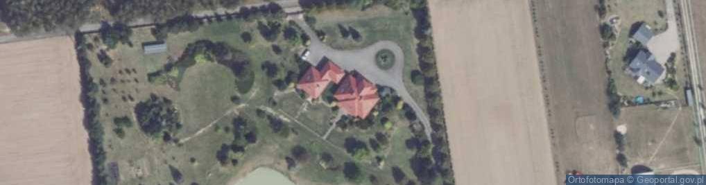 Zdjęcie satelitarne Ośrodek Hipoterapeutyczny Promyk Piętka
