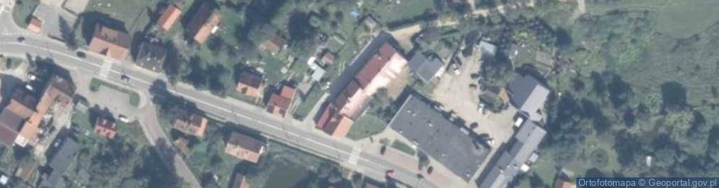 Zdjęcie satelitarne Ośrodek Kultury w Młynarach