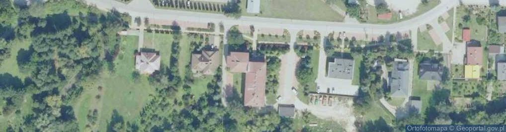 Zdjęcie satelitarne Ośrodek Pomocy Społecznej w Dwikozach